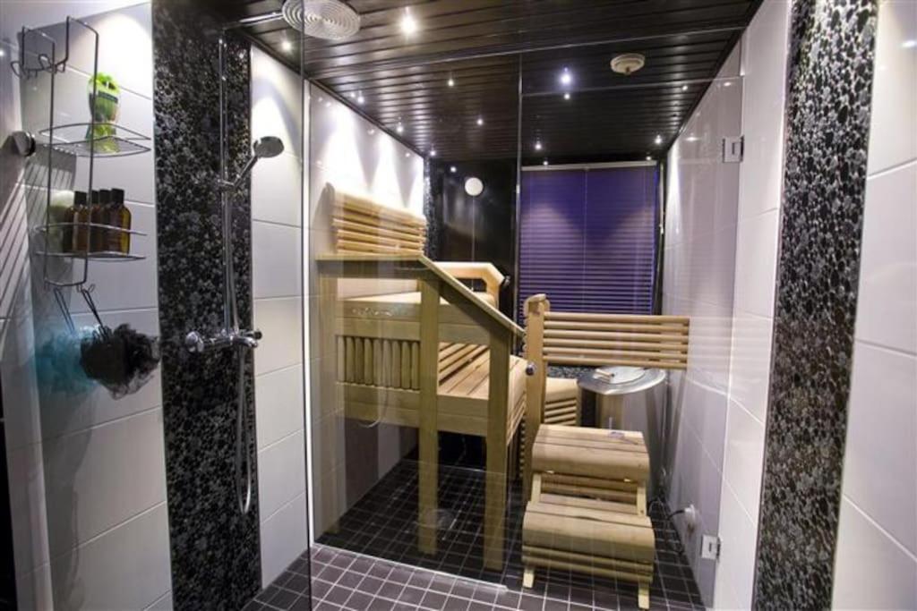 Majestic Penthouse With Sauna & High-Speed Wi-Fi And Parking Rovaniemi Extérieur photo